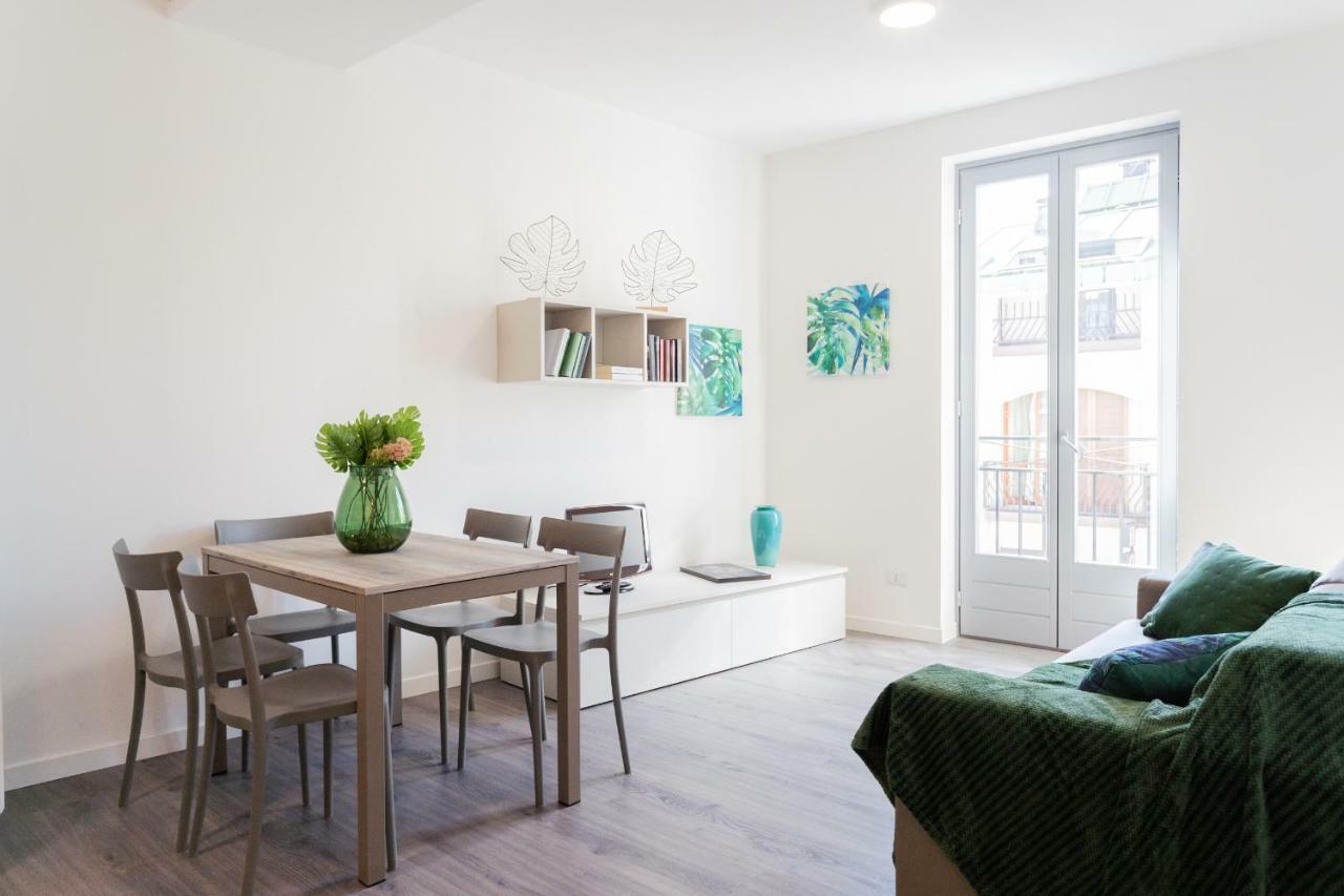 Central & Modern Apartment By Rent All Комо Екстер'єр фото