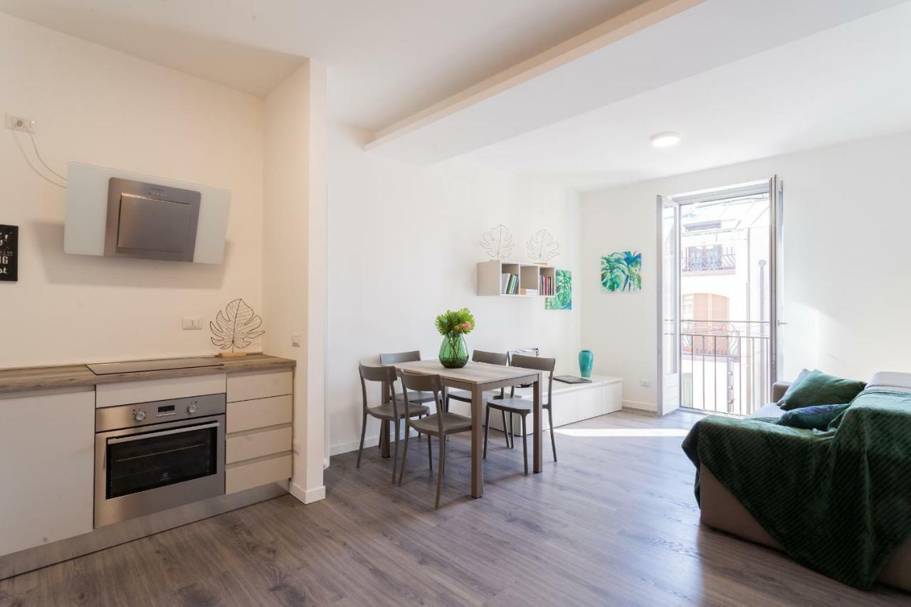 Central & Modern Apartment By Rent All Комо Екстер'єр фото